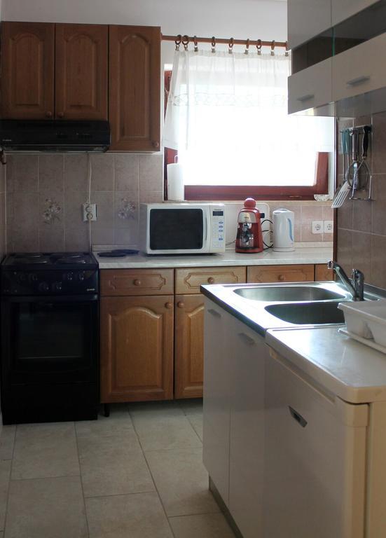 Apartment Mare Krk Milohnici Екстериор снимка